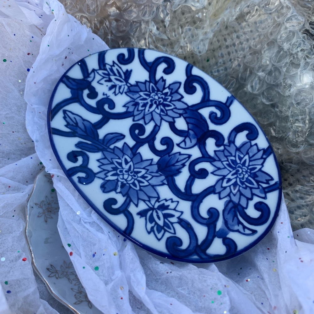 Beautiful Japanese soap dish